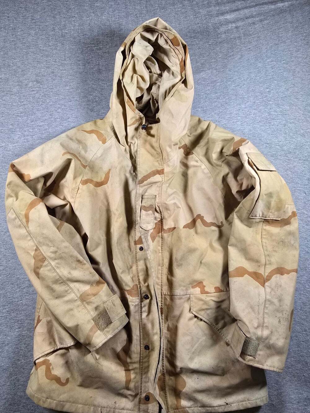 US Military ECWCS Gore-Tex Cold Weather Desert Camo Parka
